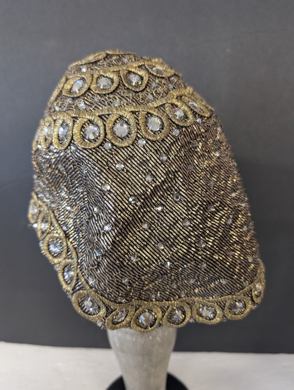 Vintage Adolfo Cloche Hat Incrusted With Rhinestone Sequin Hat - Picture 5 of 9